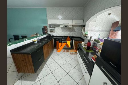 35_photo/94ce69e457.4534fda87e61c028-ATLAS-7e0e48b2-4ce5-435e-9ff0-3db719a2f4a9.jpg de casa para alugar com 4 quartos, 300m² em Vila Pires, Santo André