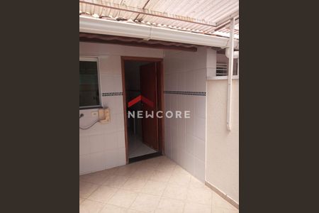 42_photo/94ce69e4f7.81c488c884db3593-ATLAS-322c8f40-e4a9-448b-8b93-84ad98bf35cf.jpg de casa à venda com 4 quartos, 140m² em Vila Pires, Santo André