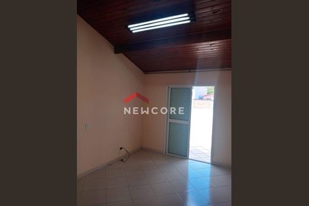 39_photo/94ce69e4f7.81c488c884db3593-ATLAS-ae0e72c8-fe67-422b-b57c-11dfdc70bc81.jpg de casa à venda com 4 quartos, 140m² em Vila Pires, Santo André