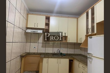 4_photo/94ce69e52f.ceff8192393c33de-ATLAS-35e82a78-d0ea-48a6-938d-3e2735b64ec7.jpg de casa à venda com 2 quartos, 70m² em Vila Vitória, Santo André