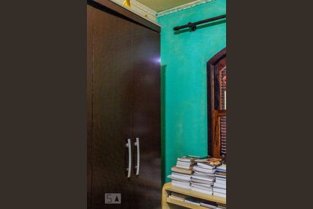 19_photo/94ce69e6c5.a15f321e408d66f6-ATLAS-2d5d4b4a-5009-4cdd-a82d-be4f1c5d1405.jpg de casa à venda com 4 quartos, 204m² em Vila Pires, Santo André