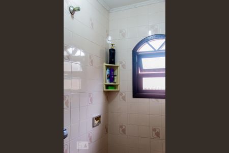 37_photo/94ce69e6c5.a15f321e408d66f6-ATLAS-3b403fa0-aaa4-451d-9de4-2dd7e5257b41.jpg de casa à venda com 4 quartos, 204m² em Vila Pires, Santo André