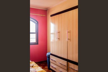 11_photo/94ce69e6c5.a15f321e408d66f6-ATLAS-990cce04-b2eb-407d-a215-98fc0e5ab6bb.jpg de casa à venda com 4 quartos, 204m² em Vila Pires, Santo André