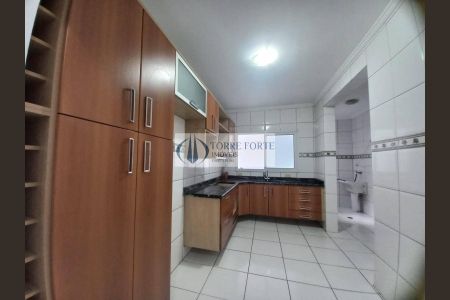 3_photo/94ce69e87d.ceff8192393c33de-ATLAS-e511becd-3b5c-46c8-8d6b-15cccd916645.jpg de casa à venda com 2 quartos, 70m² em Vila Humaita, Santo André