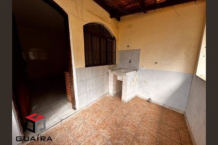 5_photo/94ce69eac5.e3da74daae84817a-ATLAS-31d24f27-7132-43c3-a095-643b0d3465a2.jpg de casa à venda com 2 quartos, 167m² em Vila Guarani, Santo André