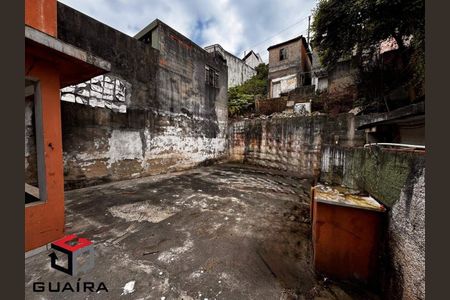 11_photo/94ce69eac5.e3da74daae84817a-ATLAS-e8878c35-7c70-4527-9b9d-13b7bfc417dc.jpg de casa à venda com 2 quartos, 167m² em Vila Guarani, Santo André