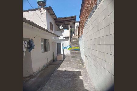 5_photo/94ce69eae1.f48f2e240fb12835-ATLAS-86e39159-41de-4a13-af01-7407796367cb.jpg de casa à venda com 4 quartos, 158m² em Vila Guarani, Santo André