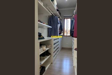 2_photo/94ce69eafb.4e1a6e6486a440d9-ATLAS-0d6aa02d-d609-4a42-a209-13a1b61e9889.jpg de casa à venda com 3 quartos, 171m² em Vila Guarani, Santo André