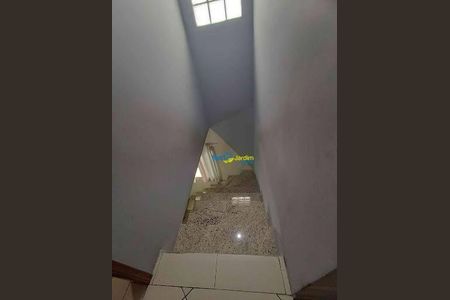 3_photo/94ce69eb9b.aa3f54dcddd2e04f-ATLAS-3dafa204-e46c-46dd-a8e3-2cdc87eaf17a.jpg de casa à venda com 2 quartos, 90m² em Vila Humaita, Santo André