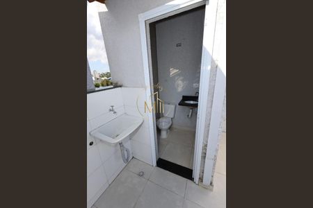 5_photo/94ce69ef4b.ceff8192393c33de-ATLAS-577642e9-015e-44a5-a81b-7a2876e71c97.jpg de casa à venda com 2 quartos, 99m² em Vila Pires, Santo André