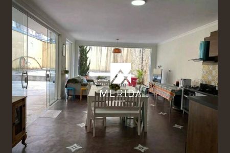 4_photo/94ce69f0bf.d60893f88179c81c-ATLAS-2c2292fa-1ae9-4f95-9178-ccbbed9c1b69.jpg de casa à venda com 3 quartos, 347m² em Vila Tibiriçá, Santo André