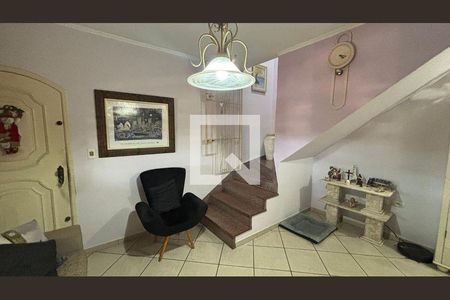 2_photo/94ce69f1bb.ec7180ed9404f823-ATLAS-d6bc875c-7b6a-426d-a686-550b5c1b0ca0.jpg de casa à venda com 3 quartos, 198m² em Jardim Ipanema, Santo André