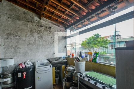 2_photo/94ce69f425.1b71d68f7c24542f-ATLAS-11ccd276-9a2d-48e7-b17a-2e41ec2d5386.jpg de casa à venda com 3 quartos, 220m² em Vila Tibiriçá, Santo André