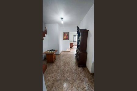 7_photo/94ce69f68b.4f48e483d4bcdc3b-ATLAS-8f7ced10-ae45-47fc-9da7-6bd05baa51ce.jpg de casa à venda com 3 quartos, 263m² em Vila Tibiriçá, Santo André