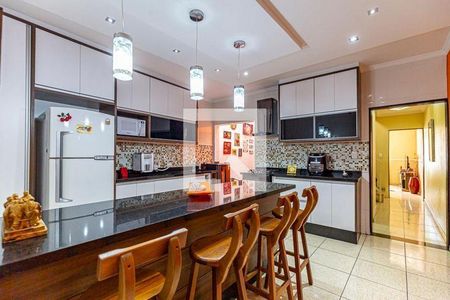 29_photo/94ce69f68b.f468b0c7bf094498-ATLAS-5a54cec8-e4f9-4bac-b350-d7cadc59b731.jpg de casa à venda com 3 quartos, 126m² em Vila Tibiriçá, Santo André