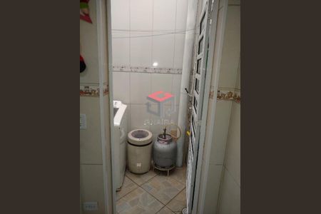 4_photo/94ce69f6e7.e100dba37721dde7-ATLAS-20b95228-37d1-43a4-8d73-0a5a8aa200eb.jpg de casa à venda com 2 quartos, 91m² em Vila Tibiriçá, Santo André