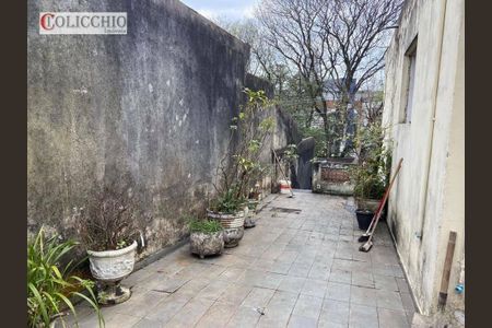 9_photo/94ce69f9a3.9eb5d2fc35c3b0f7-ATLAS-19c36626-be3f-4e76-9561-51c5ae9665a0.jpg de casa à venda com 4 quartos, 153m² em Vila Vitória, Santo André