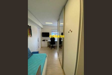 32_photo/94ce69f9a5.db01357aa49deb94-ATLAS-aa36048e-0047-42be-b70c-7984455f4d0a.jpg de casa para alugar com 4 quartos, 357m² em Vila Vitória, Santo André