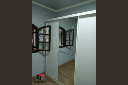 3_photo/94ce69fbf3.e8818d4a5c5dde9d-ATLAS-ebbacb37-eef4-426e-8af5-0aa752214032.jpg de casa à venda com 4 quartos, 150m² em Vila Junqueira, Santo André