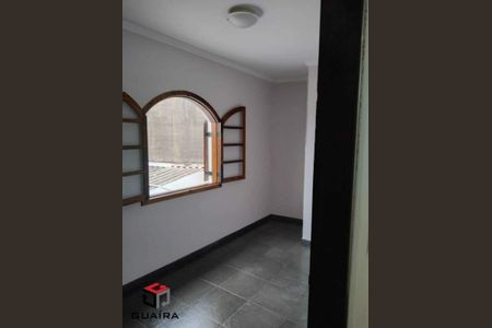 8_photo/94ce69fbf3.e8818d4a5c5dde9d-ATLAS-ebd2edfa-cc0a-4f39-bf02-668b30a7120a.jpg de casa à venda com 4 quartos, 150m² em Vila Junqueira, Santo André