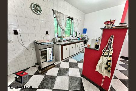 3_photo/94ce69fc6f.561dcad3d0cedf12-ATLAS-9a0f384f-553d-48c6-991a-501378401526.jpg de casa para alugar com 3 quartos, 233m² em Vila Junqueira, Santo André