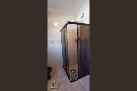 37_photo/94ce69fd67.390e2585670505c4-ATLAS-af82391c-90ad-4d57-b8b1-d4d097f246b0.jpg de casa para alugar com 5 quartos, 198m² em Jardim do Estádio, Santo André