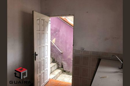 10_photo/94ce69fe71.28f6ec5d72603be5-ATLAS-86f8ea7a-699f-4da0-bfbd-cce51b68297c.jpg de casa à venda com 3 quartos, 180m² em Jardim do Estádio, Santo André