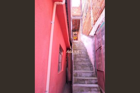4_photo/94ce69ff93.b8a9f91cb517b5ed-ATLAS-3e231610-939f-48b8-8a5f-6560ee667e73.jpg de casa à venda com 2 quartos, 69m² em Jardim do Estádio, Santo André