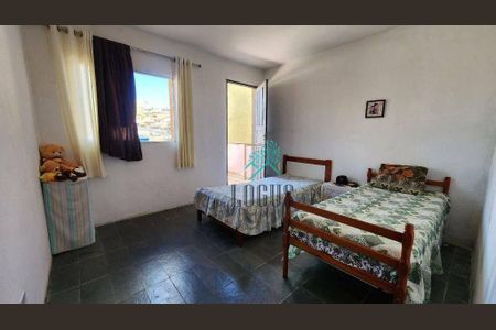 10_photo/94ce6a000f.bdf1def5ceb5107f-ATLAS-6d08f79d-55a2-4bf1-aaa5-b5df411f87a7.jpg de casa à venda com 6 quartos, 265m² em Jardim do Estádio, Santo André