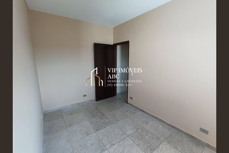 6_photo/94ce6a0237.08f922be3a726ba4-ATLAS-2a026d3d-e8ca-4d21-8e9a-01922bdb8f7b.jpg de casa à venda com 1 quarto, 34m² em Vila Luzita, Santo André