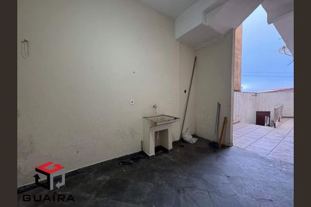 32_photo/94ce6a024b.42fc04046762a4be-ATLAS-a11d7b03-9e39-45f7-875c-2c31a2ab7e99.jpg de casa à venda com 4 quartos, 236m² em Vila Luzita, Santo André