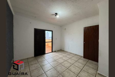 18_photo/94ce6a024b.42fc04046762a4be-ATLAS-dbd20e57-98b1-4482-a1b4-99833b6b603a.jpg de casa à venda com 4 quartos, 236m² em Vila Luzita, Santo André