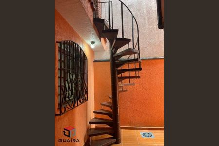 3_photo/94ce6a028f.9a54faa83c3e471c-ATLAS-2c0542e0-5b12-491c-bef1-af3fb1bf17dd.jpg de casa à venda com 3 quartos, 202m² em Vila Mazzei, Santo André