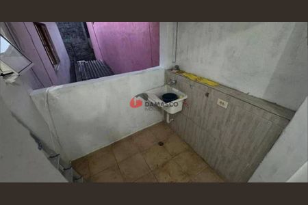 1_photo/94ce6a03ff.8b238b2f56f58e8d-ATLAS-d7c94a38-108b-471d-bd75-e465256f3e52.jpg de casa à venda com 4 quartos, 220m² em Jardim Santa Cristina, Santo André