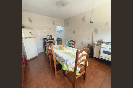 5_photo/94ce6a04d5.7f2037a8af6651bb-ATLAS-3a129b3f-e8c4-4272-bab0-c2e5029a6858.jpg de casa à venda com 4 quartos, 151m² em Vila Luzita, Santo André