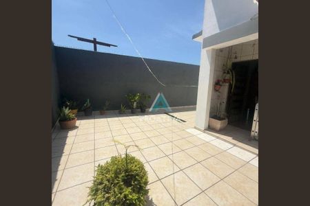 22_photo/94ce6a04d5.7f2037a8af6651bb-ATLAS-6f35ad33-fe57-4f90-8a74-c4ae7d2d3310.jpg de casa à venda com 4 quartos, 151m² em Vila Luzita, Santo André