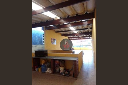 10_photo/94ce6a053f.3714cccd63f8fe2d-ATLAS-7a34f04f-fac9-49dd-9b79-a58236be181a.jpg de casa à venda com 3 quartos, 220m² em Vila Luzita, Santo André