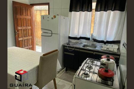 4_photo/94ce6a0647.6721d330cc8d7611-ATLAS-291d4e2e-222a-4fb6-8a1f-9bc3667f0efa.jpg de casa à venda com 3 quartos, 136m² em Jardim Guarará, Santo André