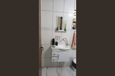 10_photo/94ce6a065b.d41ccc6539b5b4b0-ATLAS-5ba538d1-bd2a-4569-a0fe-c7a5d09dea27.jpg de casa à venda com 5 quartos, 224m² em Jardim Aclimacao, Santo André