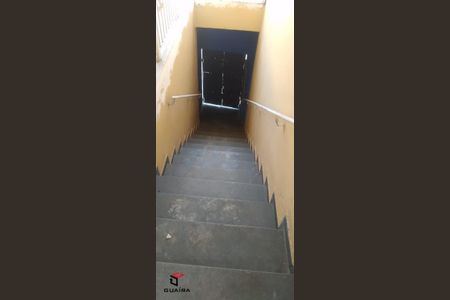 2_photo/94ce6a06a5.96d2d0fbc1a62f57-ATLAS-df9009f9-73a6-4d55-afa0-11beb01e971d.jpg de casa para alugar com 6 quartos, 104m² em Jardim Guarará, Santo André