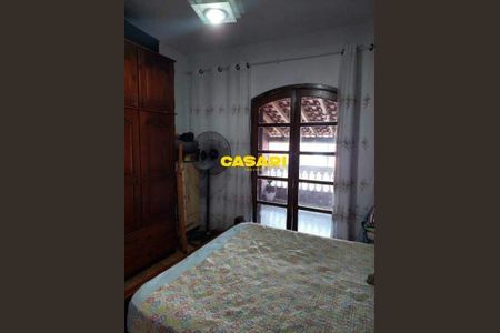 11_photo/94ce6a071d.fab4721eb95379fc-ATLAS-ff13f131-65b8-401b-9f5d-443c55d2b4f6.jpg de casa à venda com 3 quartos, 137m² em Jardim Aclimacao, Santo André