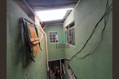 8_photo/94ce6a07a9.91aec6c521fa1637-ATLAS-2b93cce9-7a3a-4b97-89c4-e373cb86263f.jpg de casa à venda com 5 quartos, 230m² em Jardim Aclimacao, Santo André