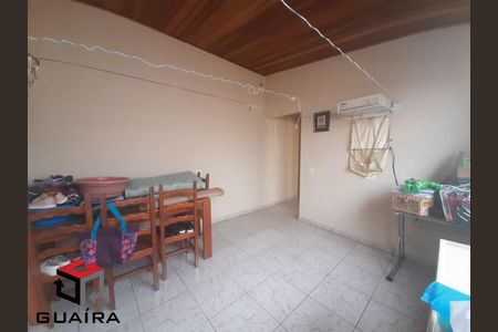 22_photo/94ce6a091d.0524c8510f0f8401-ATLAS-808351eb-9eb4-4249-b96a-c63b1cd210c4.jpg de casa à venda com 3 quartos, 212m² em Sítio dos Vianas, Santo André