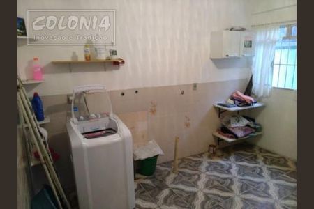 3_photo/94ce6a093b.dabf6d33826e301d-ATLAS-c753b783-d941-4980-acd5-b7eea1aae698.jpg de casa à venda com 3 quartos, 126m² em Sítio dos Vianas, Santo André