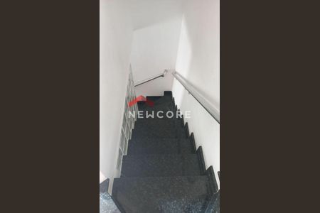 6_photo/94ce6a1279.602fbe749481843e-ATLAS-2e9815de-e0ba-42c5-85e9-37c957b9d750.jpg de casa à venda com 2 quartos, 60m² em Vila João Ramalho, Santo André