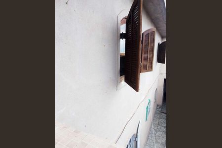 3_photo/94ce6a1321.74a96c0b2c4b8c29-ATLAS-171dd811-fb6d-4bcb-b46a-5b7d5f99cbaf.jpg de casa à venda com 4 quartos, 204m² em Vila João Ramalho, Santo André