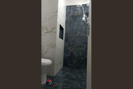 4_photo/94ce6a1341.9d98818feaf13c36-ATLAS-e3e48031-e6c8-49d4-aec5-28ab7cc8aa0f.jpg de casa à venda com 2 quartos, 70m² em Jardim Santo André, Santo André