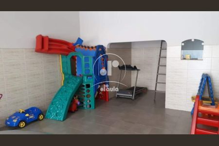 10_photo/94ce6a1441.0d38d50b15ed540b-ATLAS-6ea4c27d-a7ed-4d5e-bea8-0df1f4f3f48e.jpg de casa à venda com 3 quartos, 205m² em Jardim Santo André, Santo André