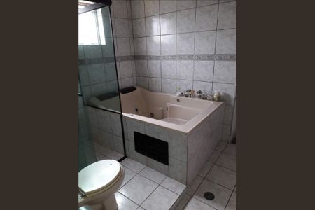 6_photo/94ce6a1447.ec45c5915be217bb-ATLAS-3f68fa9a-cdb7-4c9b-b0b7-93c136b6dd68.jpg de casa à venda com 2 quartos, 206m² em Jardim Santo André, Santo André