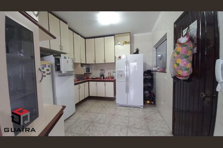 4_photo/94ce6a146f.4d21696e34f451c0-ATLAS-ff6f02cd-e5f5-4f75-96d3-a7740c88b641.jpg de casa à venda com 4 quartos, 305m² em Jardim Santo André, Santo André